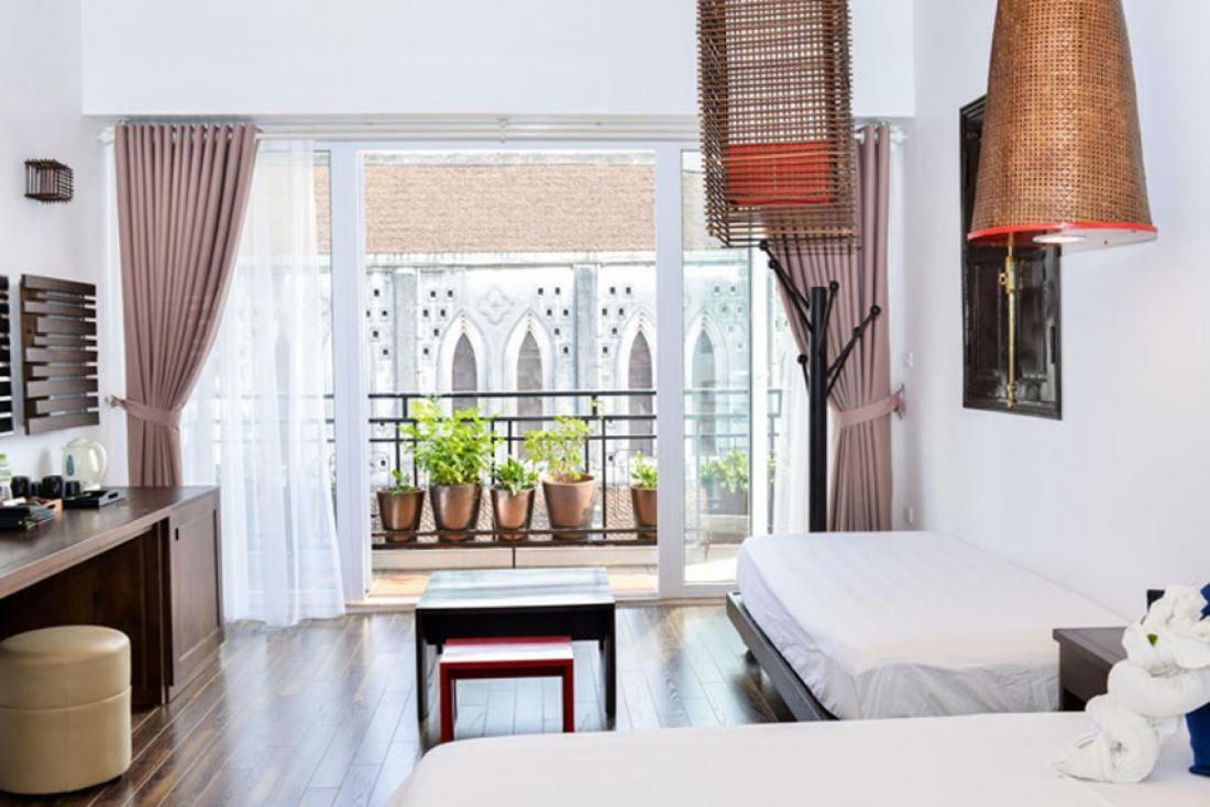 Cinnamon Cathedral Hotel Hanoi Bagian luar foto